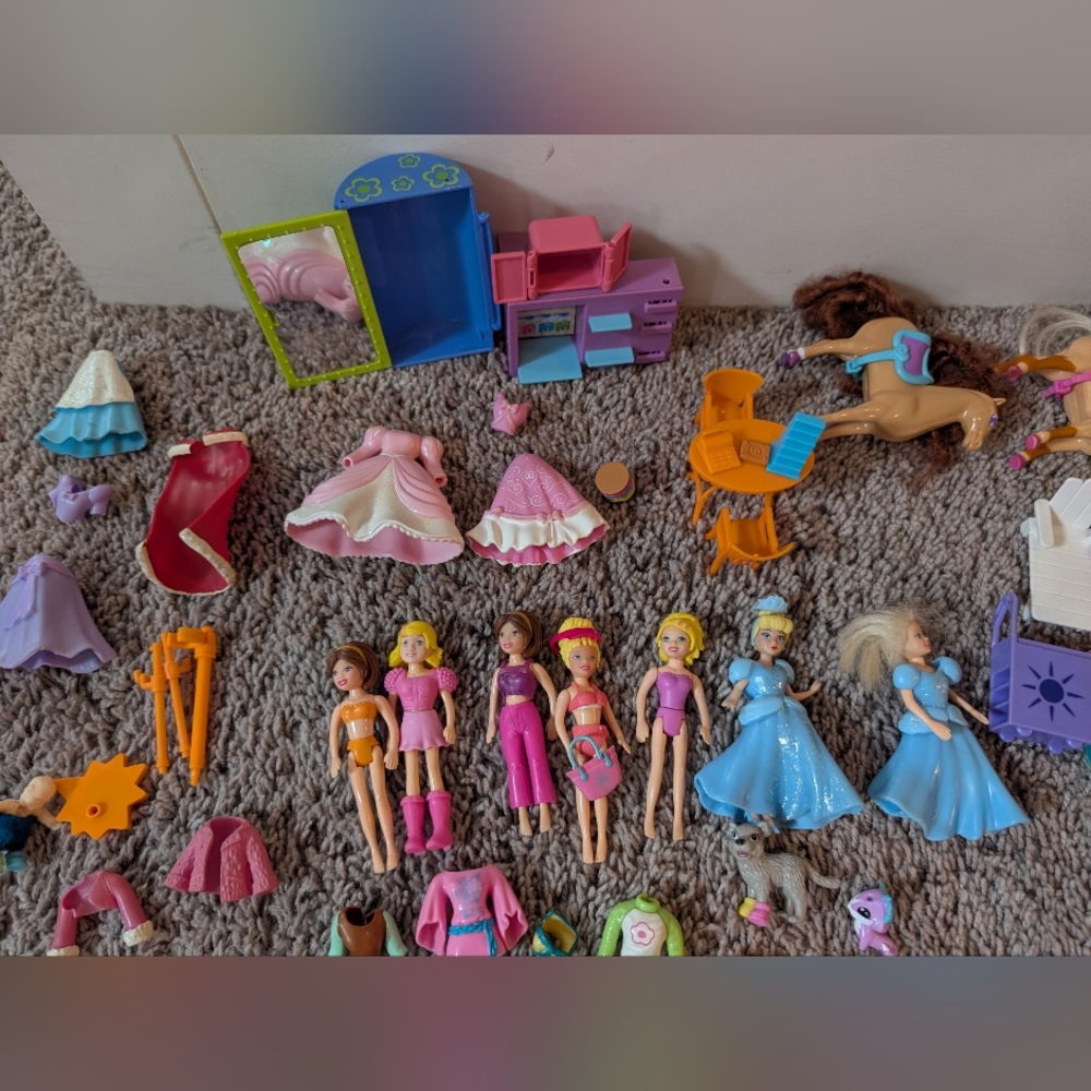 Colorful Doll Set - Picture 3 of 9
